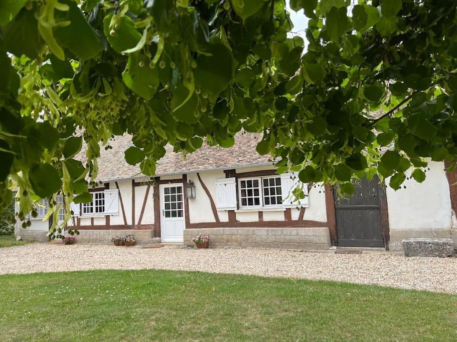 Le Colombage, Jolie Longere Pres De Giverny Eure Hardencourt-Cocherel Eksteriør bilde